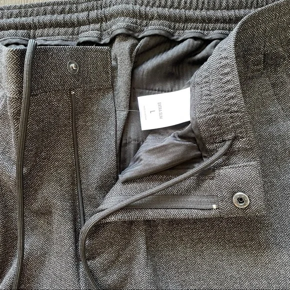 Express Extra Slim Charcoal Herringbone Luxe Comfort Soft Jogger Dress Pant - Picture 2 of 9